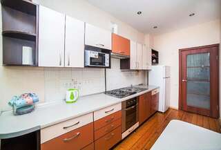 Апартаменты Minsklux Apartment 2 Минск Апартаменты эконом-класса: улица Карла Маркса, 8-6