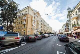 Апартаменты Minsklux Apartment 2 Минск Апартаменты эконом-класса: улица Карла Маркса, 8-10